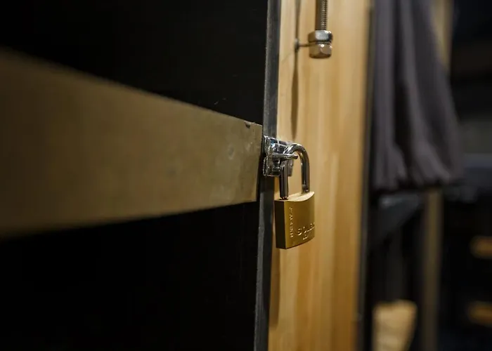 Hostel Episode 11