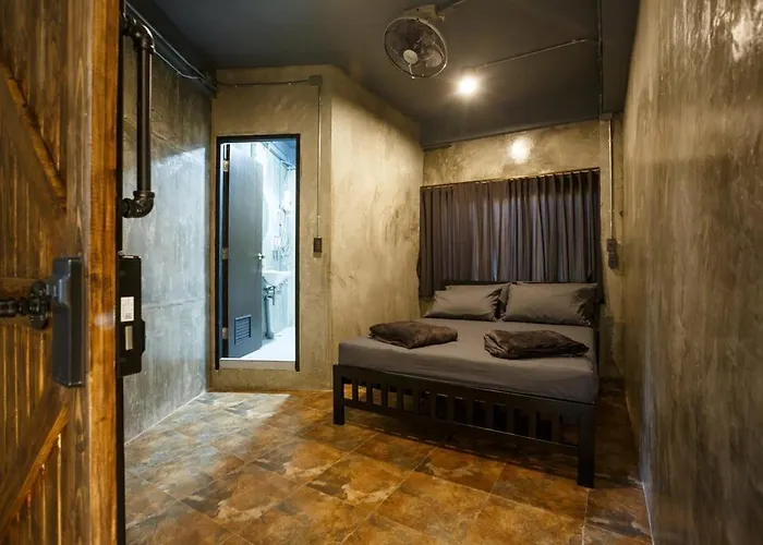 Hostel Episode 11 *