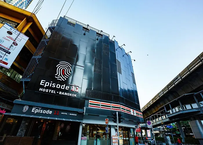Episode 11 Hostel *