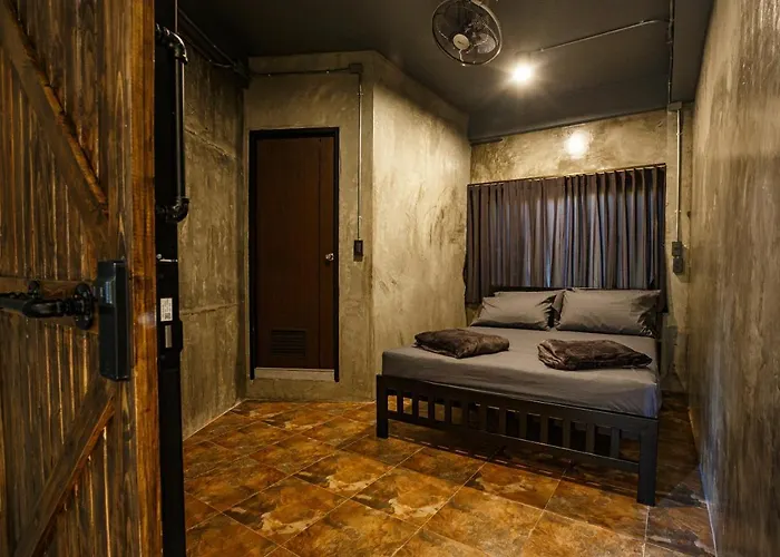 Hostel Episode 11 *