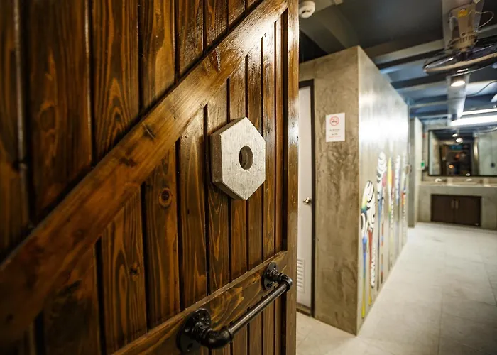 Hostel Episode 11 *